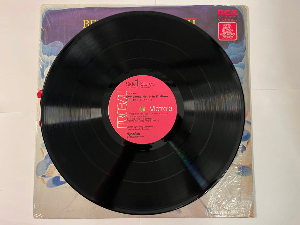 Beethoven's Ninth (1972) - Beethoven - Charles Munch, Boston Symphony, Leontyne Price, Maureen Forrester, David Poleri, Giorgio Tozzi VICS-1660