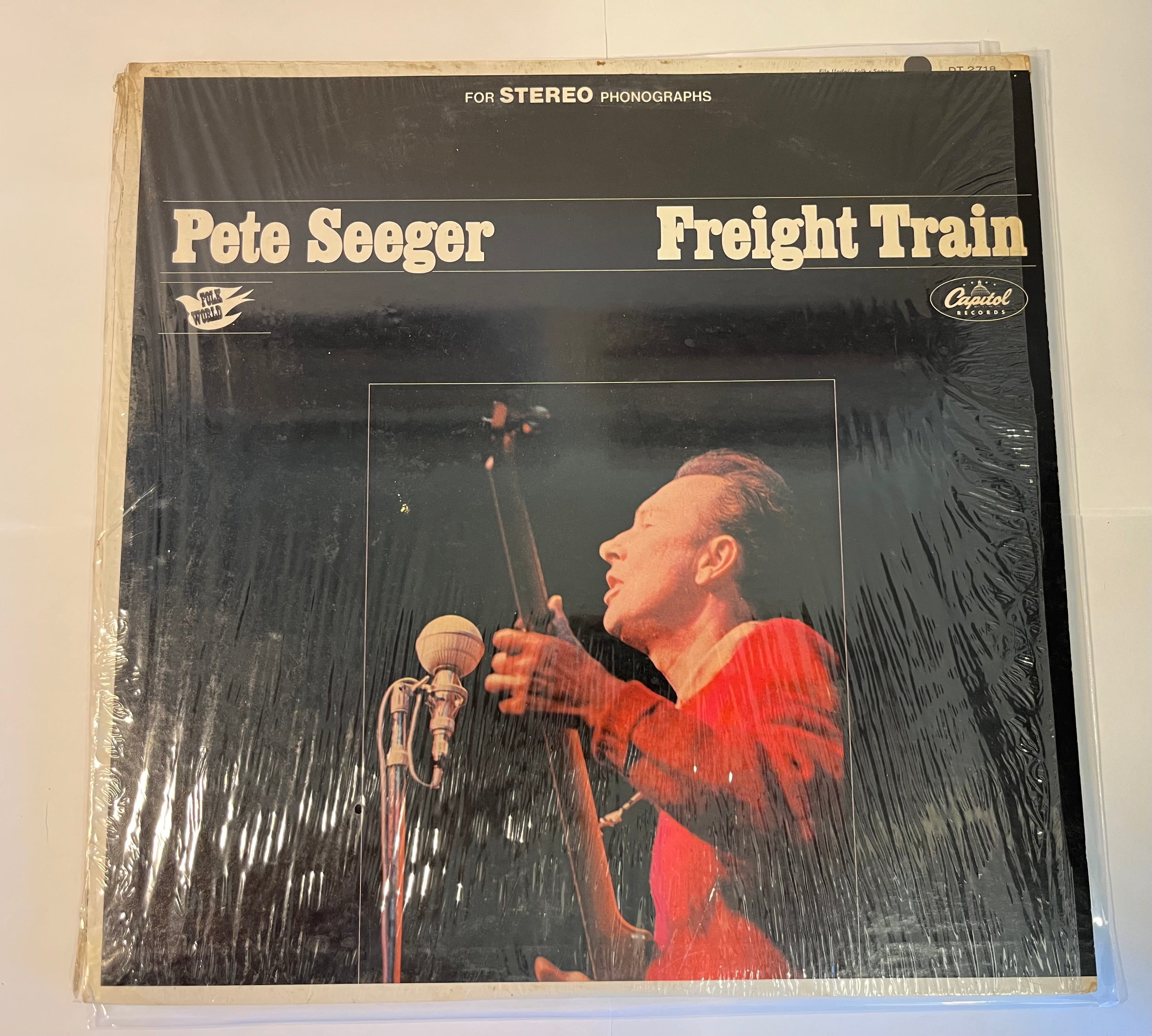 Freight Train - Pete Seeger DT 2718, DT-2718
