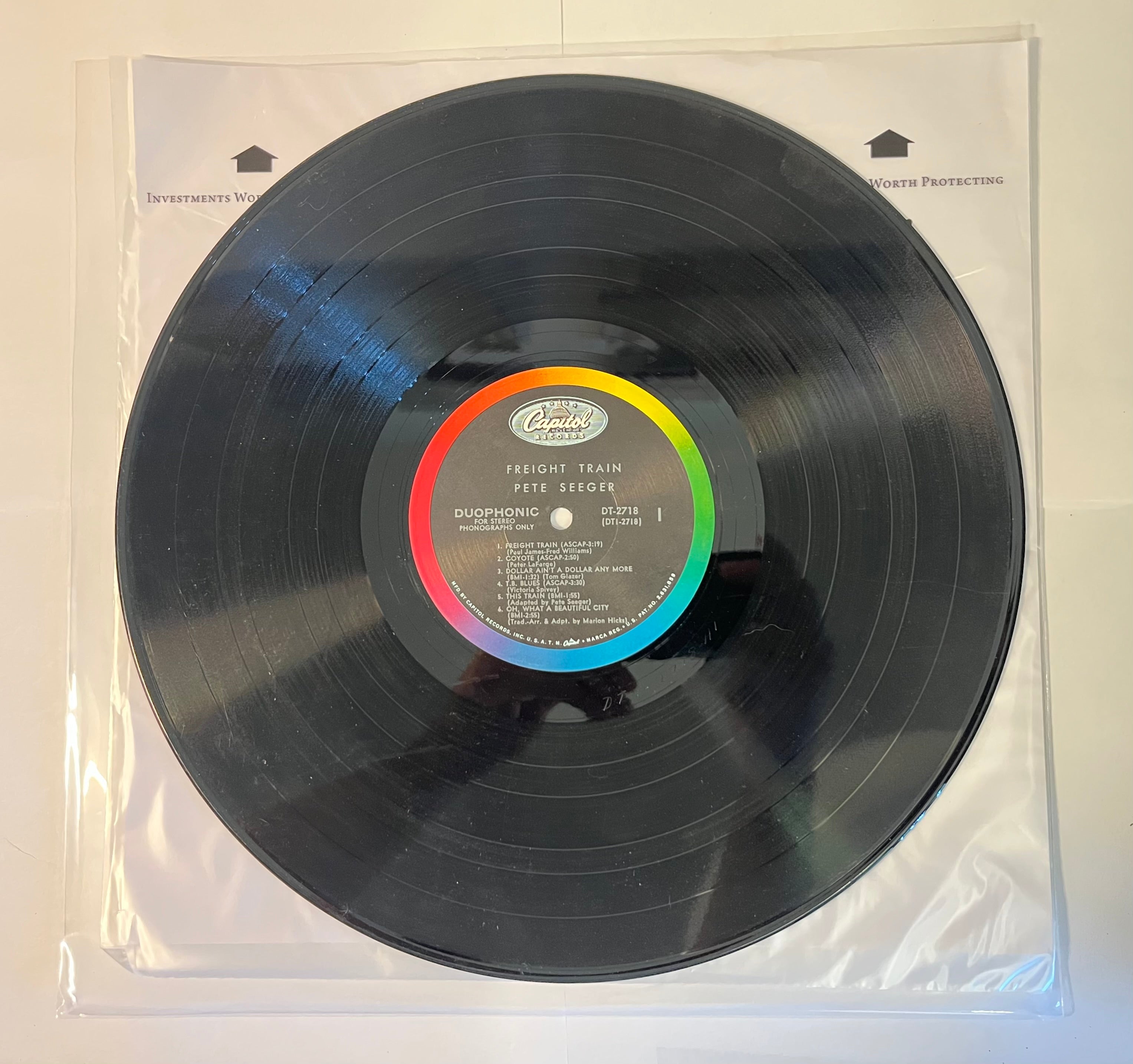Freight Train - Pete Seeger DT 2718, DT-2718